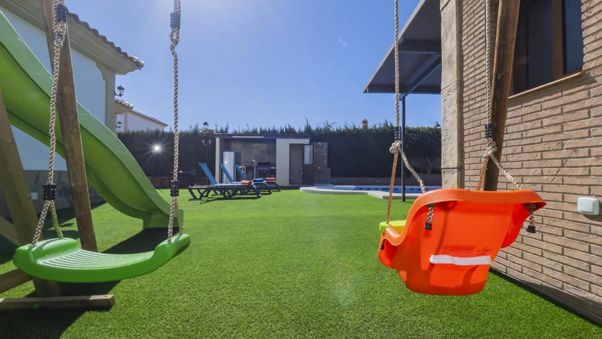 Hébergement de vacances Villa Cubo'S Casa Moncayo Del Aguila à Alhaurín de la Torre Espagne