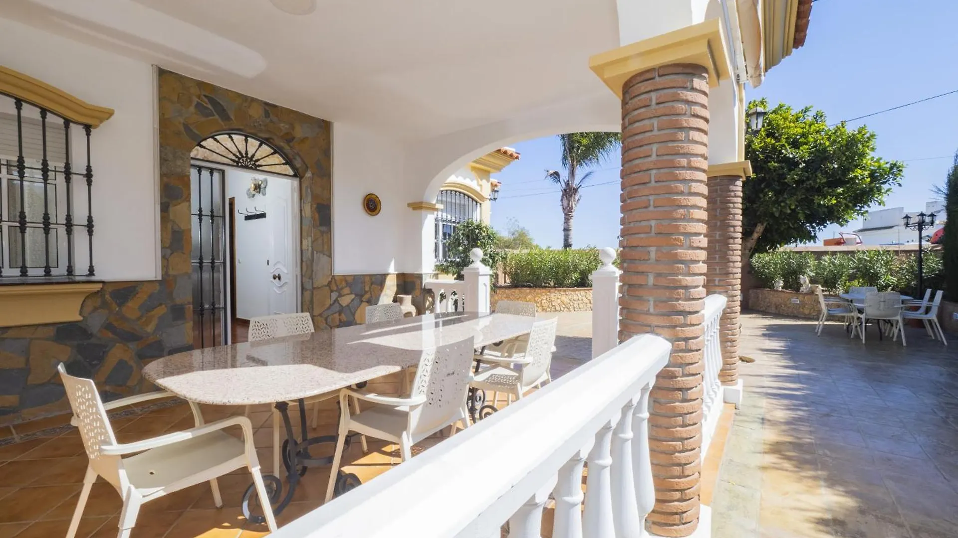 Villa Cubo'S Casa Moncayo Del Aguila à Alhaurín de la Torre