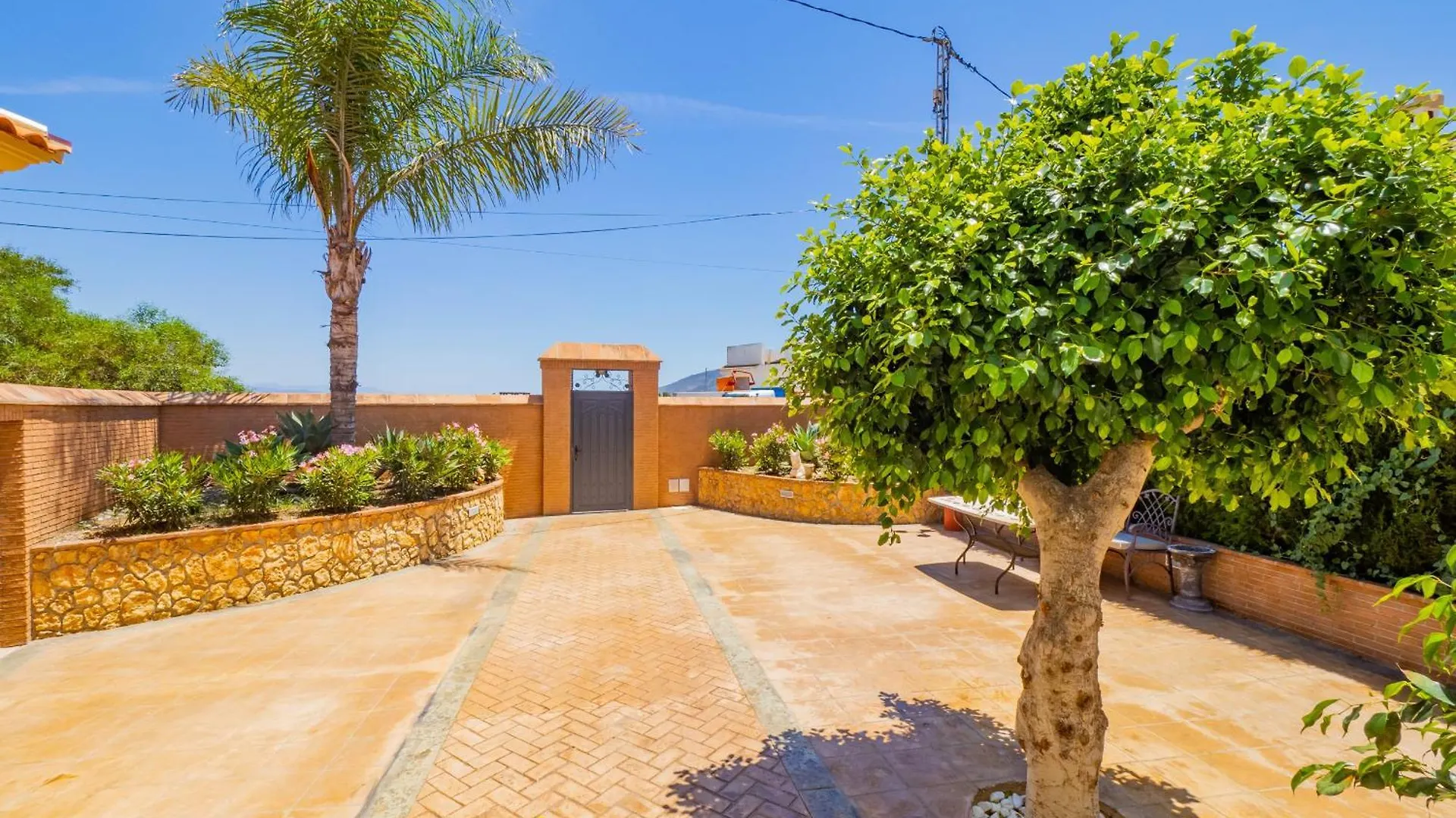 Villa Cubo'S Casa Moncayo Del Aguila à Alhaurín de la Torre